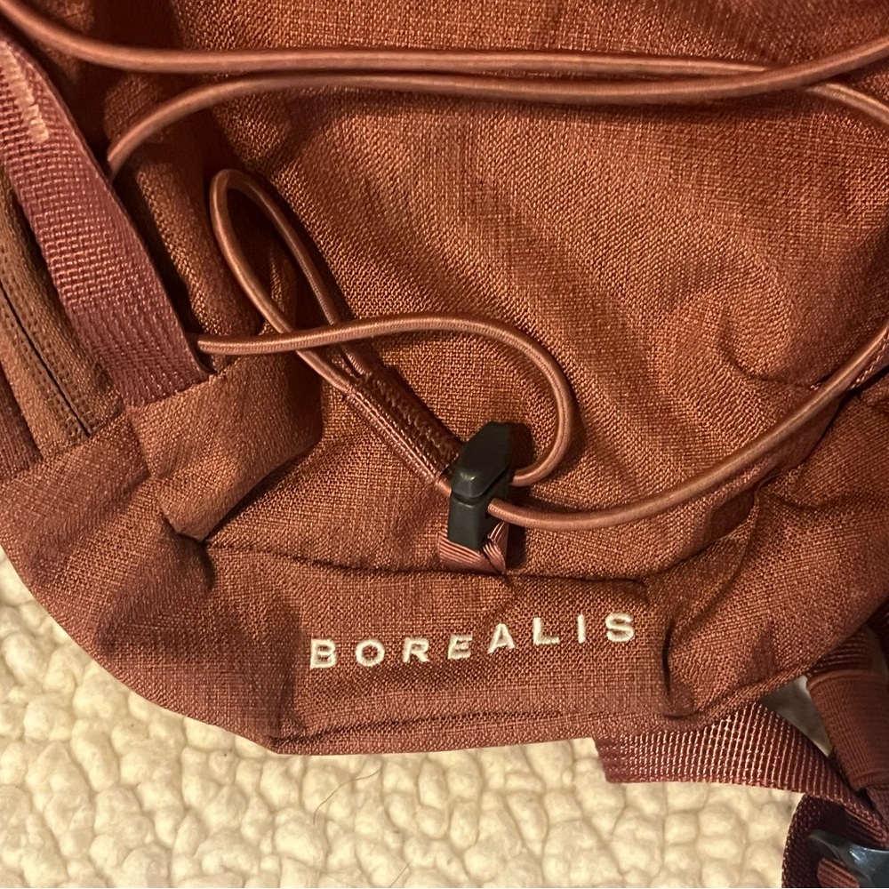 The North Face Borealis Sling Backpack New Condition - Picture 5 of 10